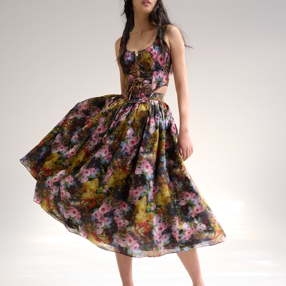 Floral Sleeveless Midi Dress - Picture 1 of 3